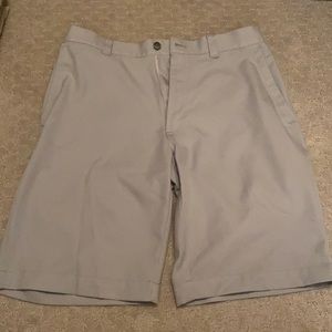 Callaway Golf Shorts size 31